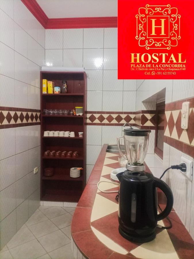 Hostal Plaza De La Concordia Hotel Santa Cruz de La Sierra Exterior photo